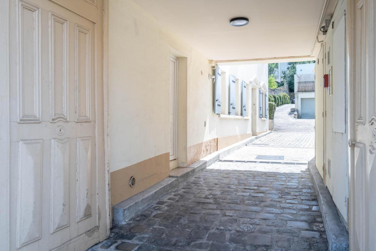 Appart'Hotel Nuiteejour Versailles Saint Cyr L'Ecole Екстериор снимка