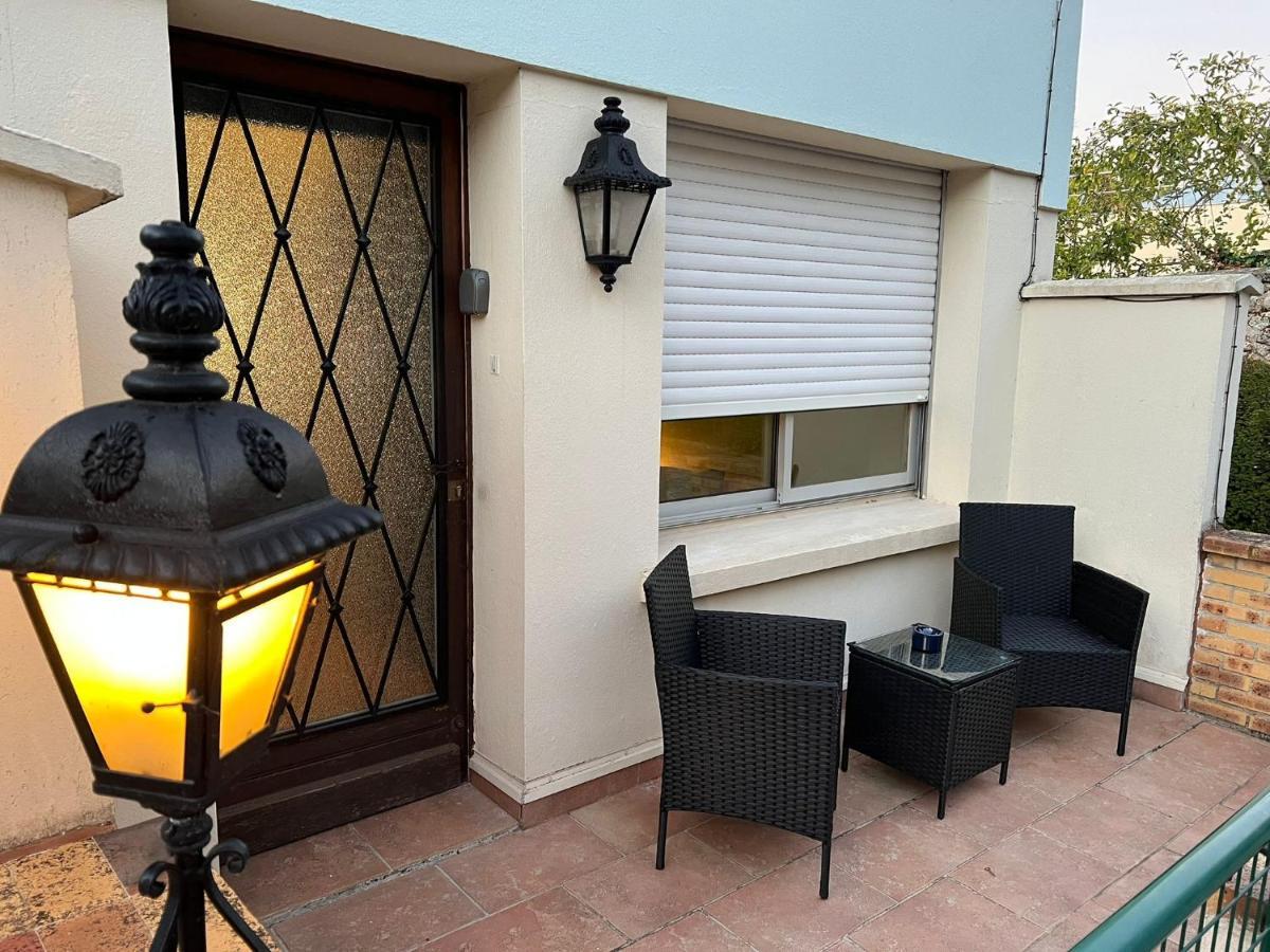 Appart'Hotel Nuiteejour Versailles Saint Cyr L'Ecole Екстериор снимка