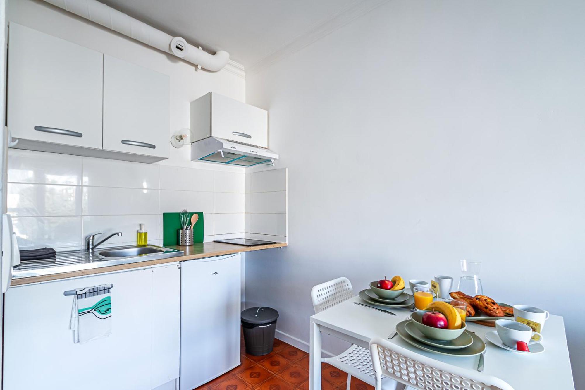 Appart'Hotel Nuiteejour Versailles Saint Cyr L'Ecole Екстериор снимка