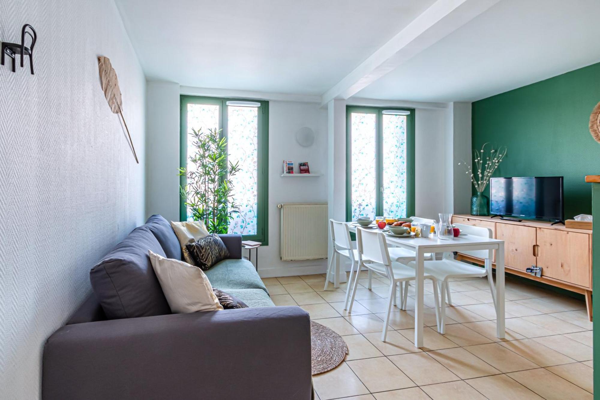 Appart'Hotel Nuiteejour Versailles Saint Cyr L'Ecole Екстериор снимка