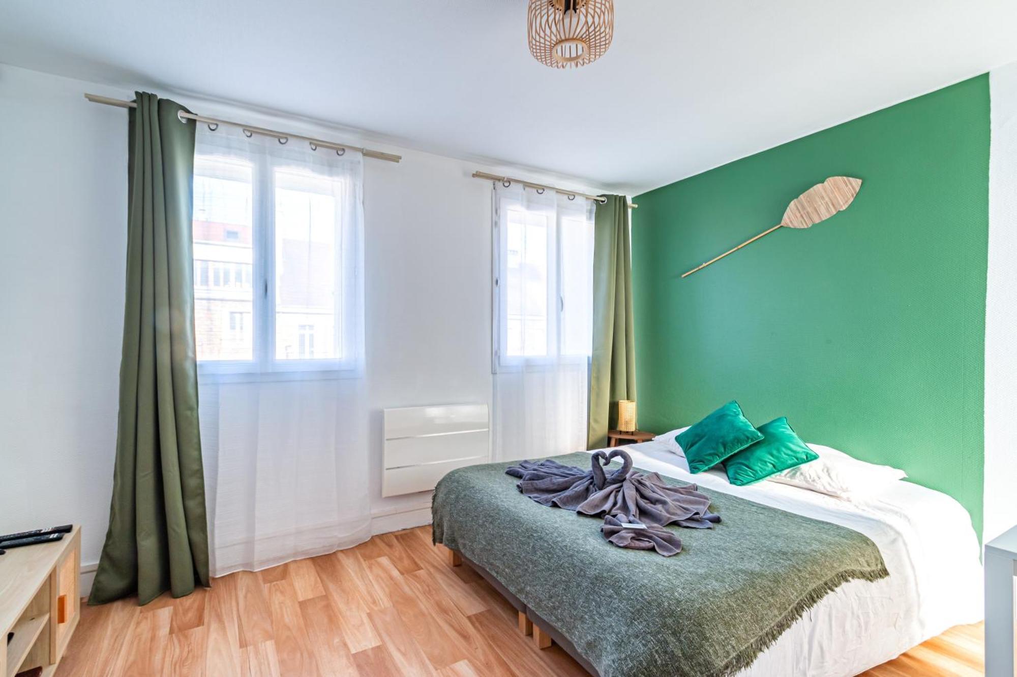 Appart'Hotel Nuiteejour Versailles Saint Cyr L'Ecole Екстериор снимка