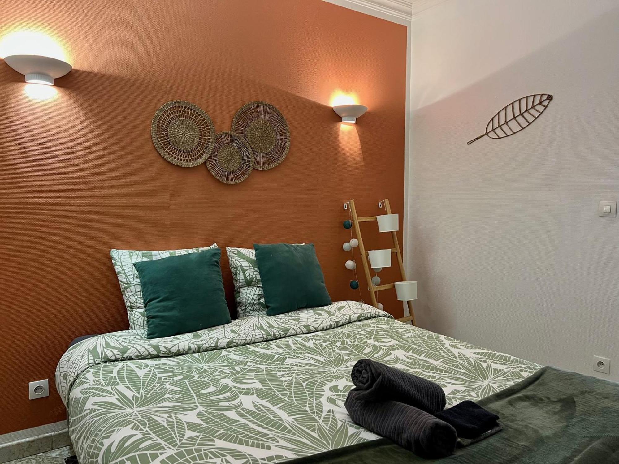 Appart'Hotel Nuiteejour Versailles Saint Cyr L'Ecole Екстериор снимка